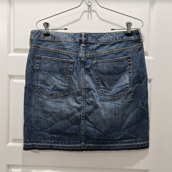 EDDIE BAUER DENIM BLUE JEANS SKIRT BUTTON FLY CREAM EMBROIDERY WOMEN   6 2010S - Picture 5 of 15